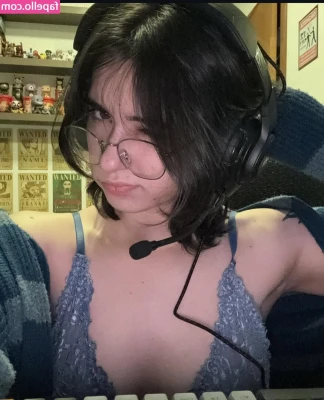 Pricila Canesso [ pricila-canesso ] - Who loves my pussy?😜