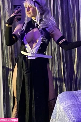 Pricila Canesso [ pricila-canesso ] - “Who owns you boy??” 😈 #edging   Edging session continues with