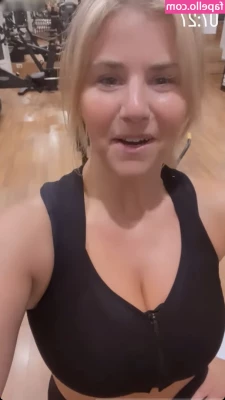 Beatrice Egli [ beatrice-egli ] - Fresh and clean 😋