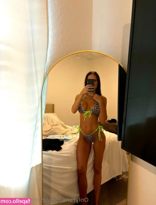 cherriezzontopp - Aww so cute taking a bath😂