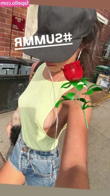 Brooke Flecca [ brooke-flecca ] - My ass is so red from some hard slaps💥👋🏻