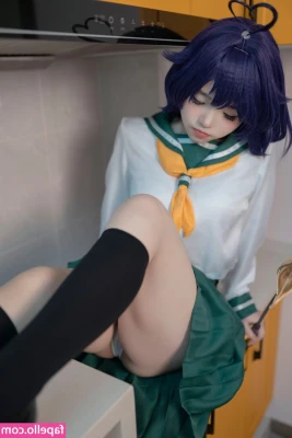 邦尼bangni [ bangni ] - 親愛的主人們❤️ 喜歡我今天的裝扮嗎？