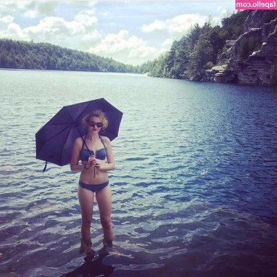 Juliagarner - Are you looking up my skirt? Just fucked myself good with a dildo. Up