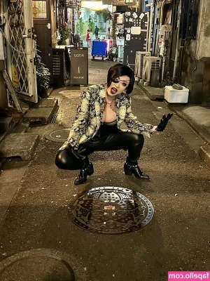 Yaya Han [ yaya-han ] - I think you know what to do about it.😋😋