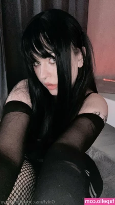ohhpowdyy - My favorite color is red  so your ass will be mine