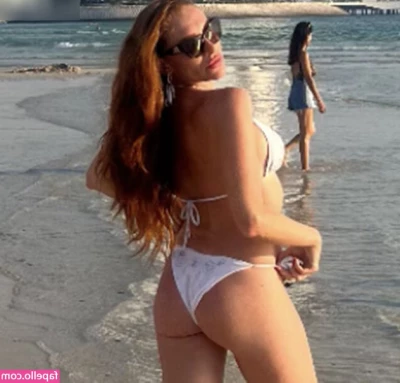 Georgina Fleur [ georgina-fleur ] - Won't be online today ... have injections in my back today for my