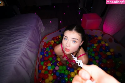 meganmarx - going live now!🥰🥰