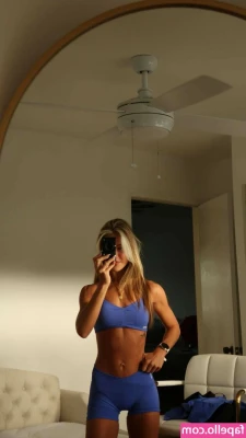 Mandi Bagley [ mandi-bagley-3 ] - What would you do to wake up to this 🍑😉
