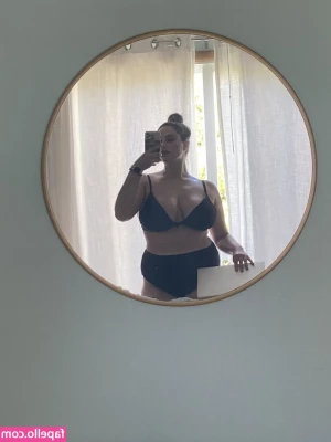 Elisabeth Marchini [ elisabeth-marchini ] - FULL VIDEO AT 7PM 🥵 I can’t wait to see how hard I make you