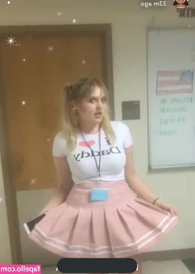TalkFastEllie - guys this set ❤️