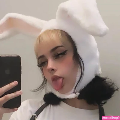 Soniyoru - tiny titties on a tuesday 💜