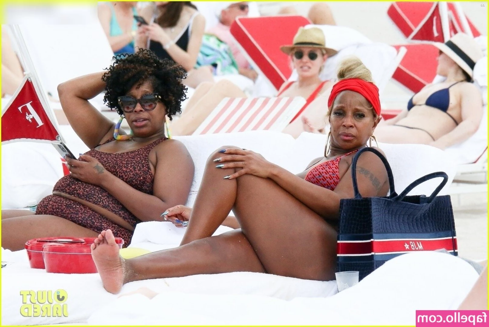 Mary J. Blige [ mary-j-blige ] - Do you want to put it into my   It will make me so wet