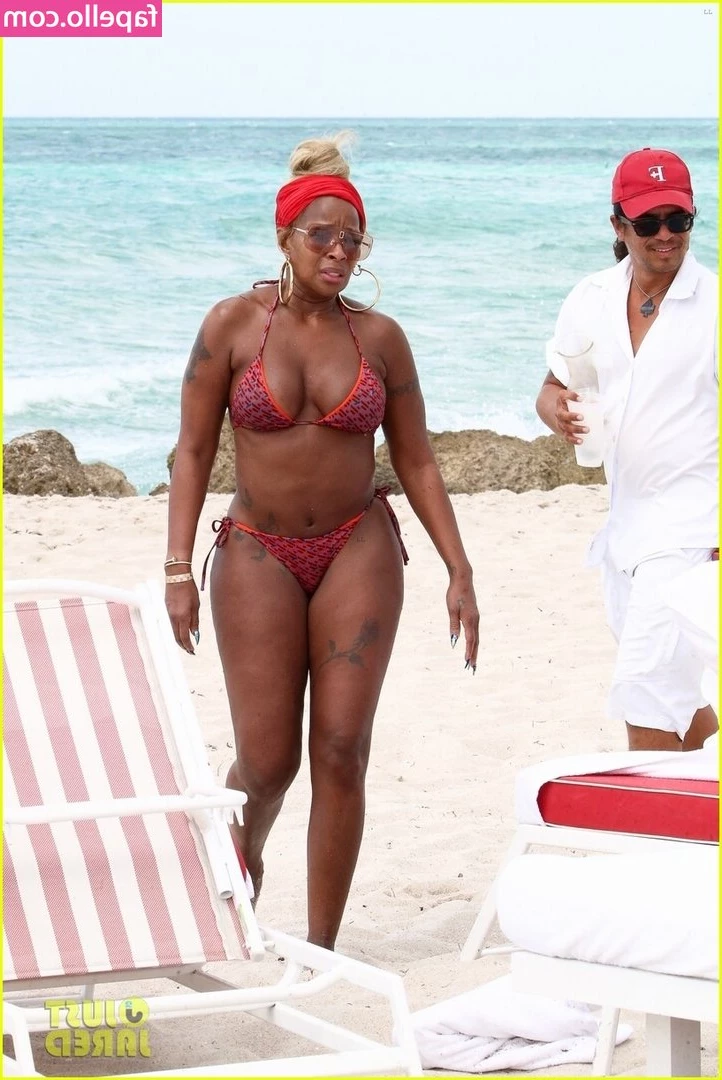 Mary J. Blige [ mary-j-blige ] - Girl why u never ready