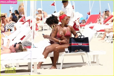 Mary J. Blige [ mary-j-blige ] - Can you handle my wedges on your broken testicles  I won t give my