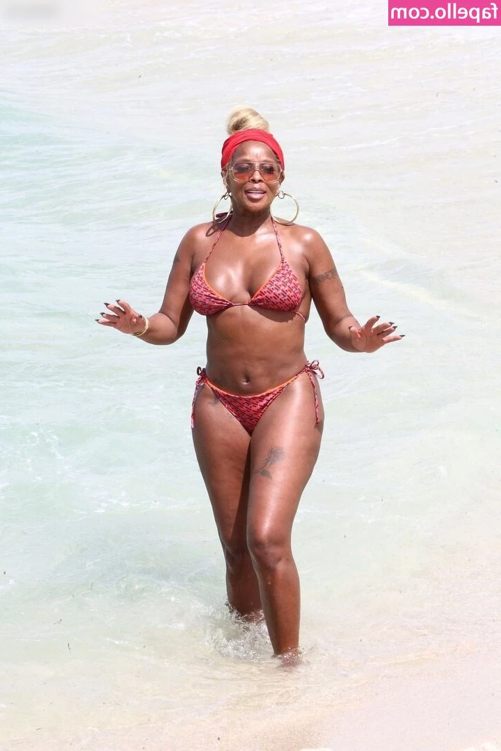 Mary J. Blige [ mary-j-blige ] - I get used from behind