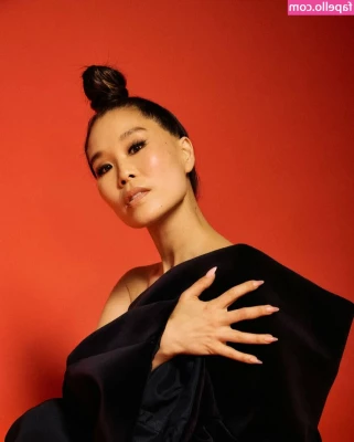 Alicia Hannah Kim [ alicia-hannah-kim ] - Subscribe these nuts