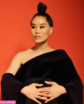 Alicia Hannah Kim [ alicia-hannah-kim ] - This is one of my friends from Tiktok! She is absolutely the most