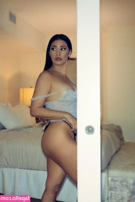 Simaria - would you like to feel my passion in real life