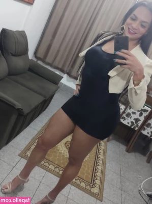 Kelly Costa [ kelly-costa ] - And ones mire riding a bit
