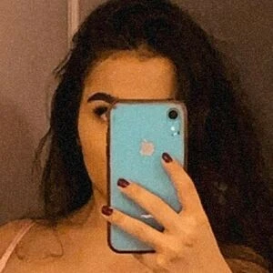 ashley rose (ross)