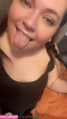 imabrunette - Hi my loves   I m asking all of you gentlemen to send the money in a