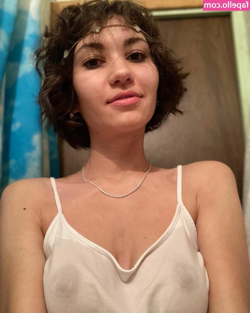 Adorable_dina [ adorable-dina ] - What do we think