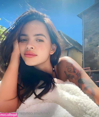 janebaby.xo [ janebaby-xo ] - I hate wearing shorts in the pool  I wanna be free like in the tub