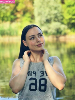 janebaby.xo [ janebaby-xo ] - Anyone want some big titties