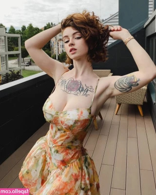 Sathira - Hello baby I want to see your cock