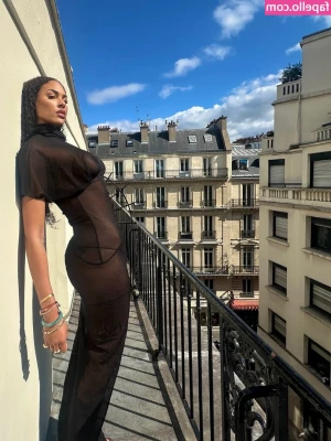 Elizabeth Cambage [ elizabeth-cambage-3 ] - My tat im getting another claw on the pther buttcheek as well