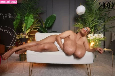OnlyOneRhonda [ onlyonerhonda-15 ] - lotion on tummy boobies and feet  3 sorry i look a little ugly i just