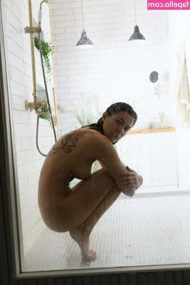 Alice Kelly [ alice-kelly ] - Nice dick 😍🤤