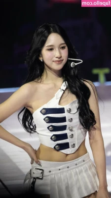 Mina Myoi [ mina-myoi ] - feeling extra naughty right now