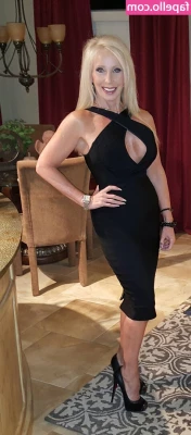 Morgan Taylor [ morgan-taylor ] - Good morning honey!🥰❤️ I was wondering… do you usually wake
