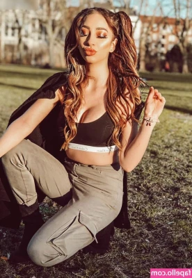 Amira Wirth [ amira-wirth ] - Busted my load on him..