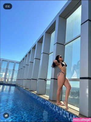 Daniele Souza [ daniele-souza ] - Being ladylike isn’t on the schedule today 😈💕