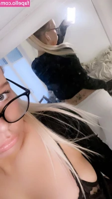 Nelli Virtanen [ nelli-virtanen ] - Do your weekend plans include me?