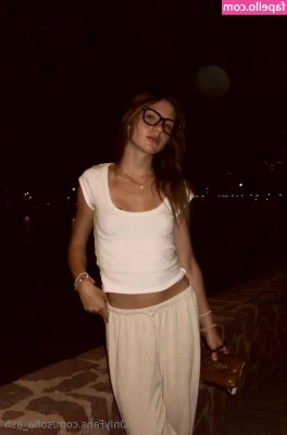 sofia_ash [ sofia-ash ] - Watch me and @tokyodriftcity take on @lalakoi1 with 2 big ass strap