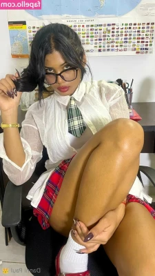 Thedpqueen - Been so busy today guys.  Checking messages now