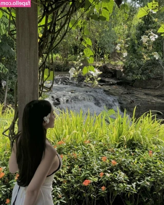 Amanda Zahra [ amanda-zahra ] - First vid once the new house! Love you all! More to come today ^_^