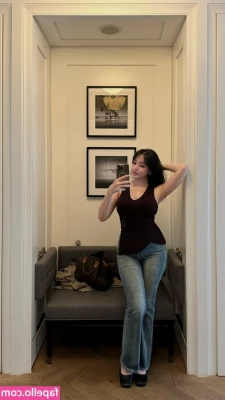 Amanda Zahra [ amanda-zahra ] - Which is hotter....be honest