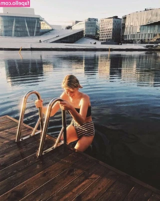 Dagny Norvoll Sandvik [ dagny-norvoll-sandvik ] - Talk to me baby 💦
