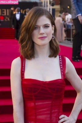 Rose Leslie [ rose-leslie ] - disco queen:)