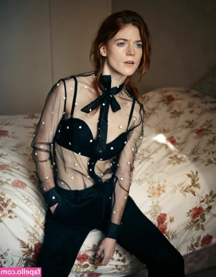 Rose Leslie [ rose-leslie ] - some nice pinups! love showing off my assets 🥰