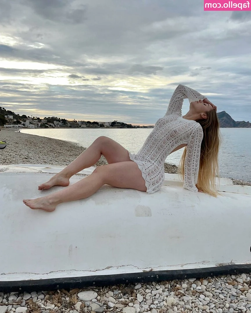 Susana Guerrero [ susana-guerrero ] - What do you want to see more of? (Types of videos or photo set ideas)