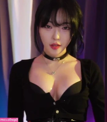 yoon_froggy [ yoon-froggy ] - Good morning ☀️ If you love me too this post