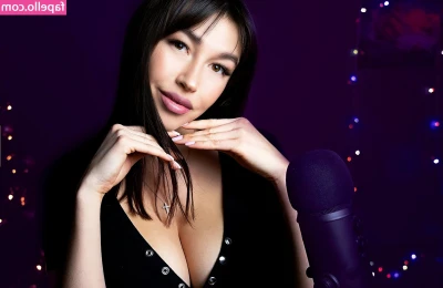 Top Baby ASMR [ top-baby-asmr ] - Would you rather get custom content from me or do a facetime session?