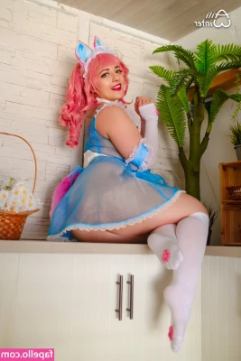 Aili Winter [ aili-winter ] - Am I your type?? Let me know 😈💦🔥