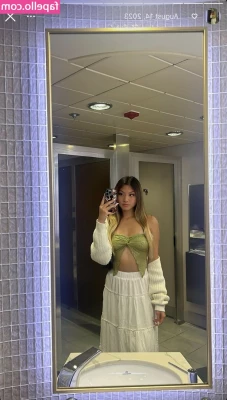 Britney Low [ britney-low ] - Good morning  Teacher vibes today  Hope you re all having a good day