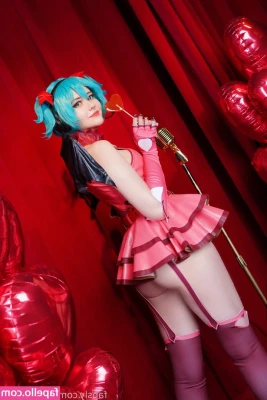 Pepper_cos [ pepper-cos ] - It’s been a while since I wanted to do an exclusive fart fest for